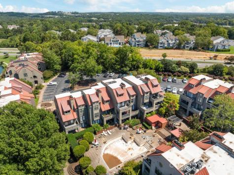 9037 J M Keynes Drive Charlotte NC 28262