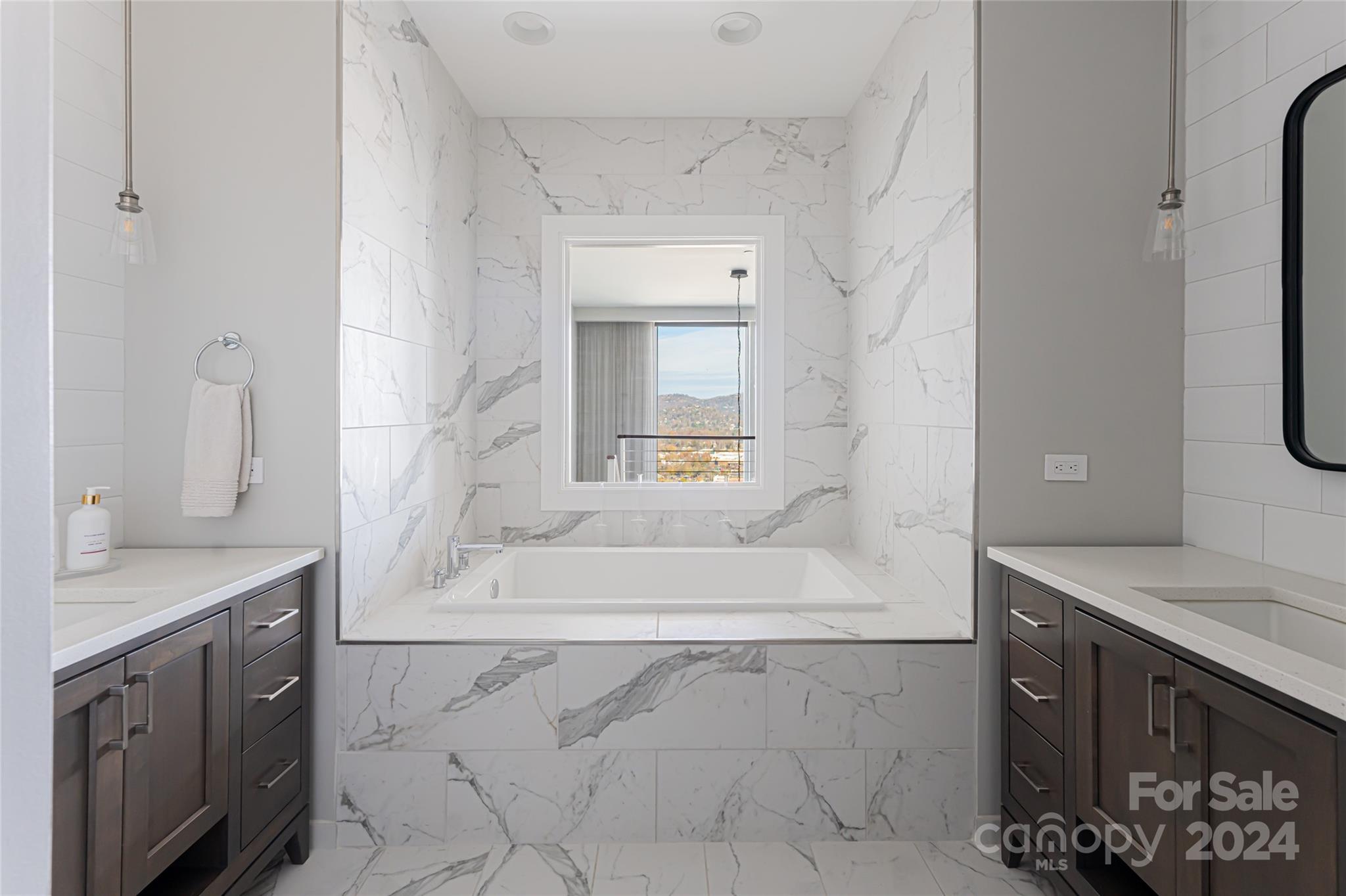 7 Patton Avenue Asheville NC 28801