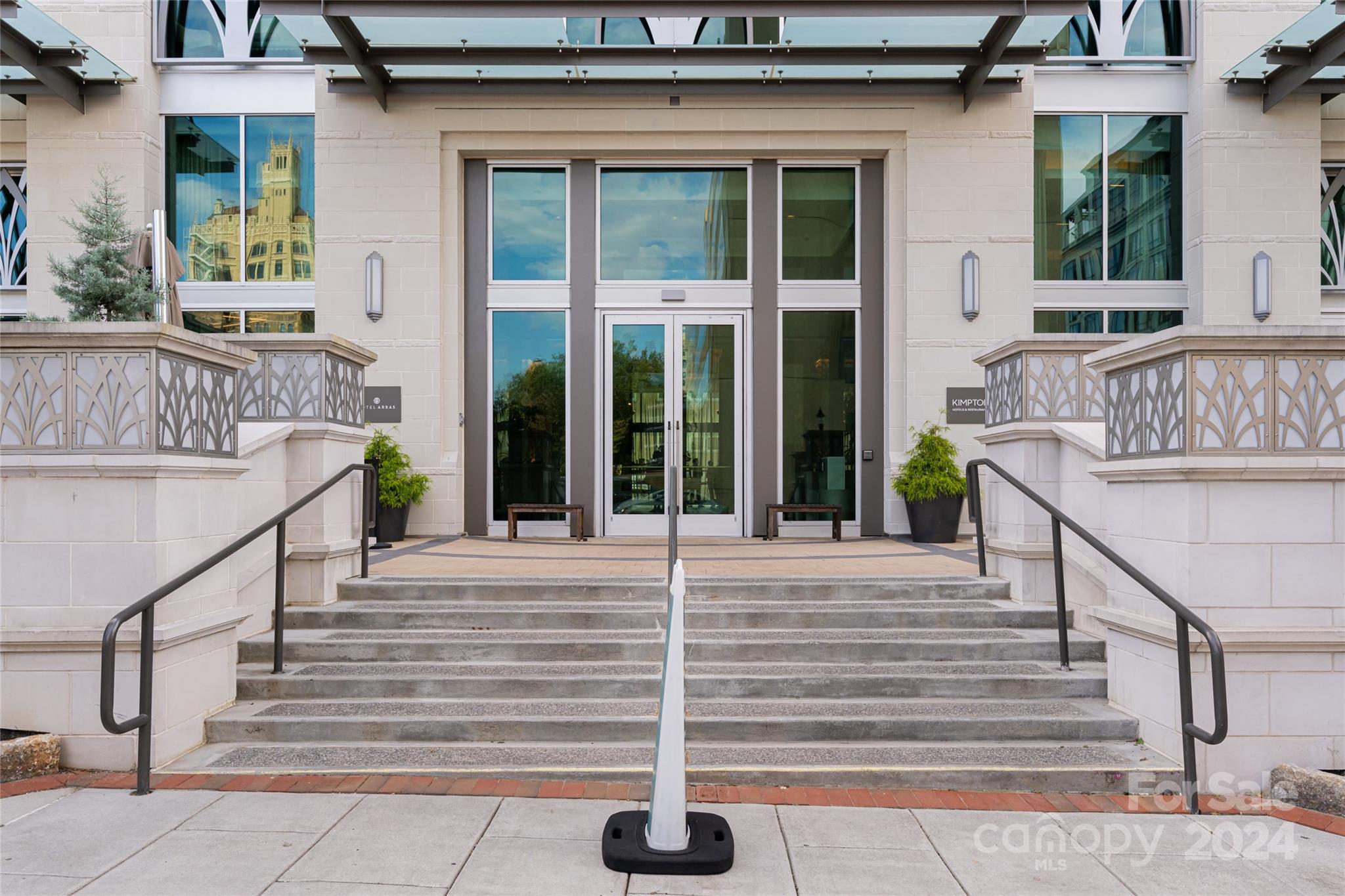 7 Patton Avenue Asheville NC 28801