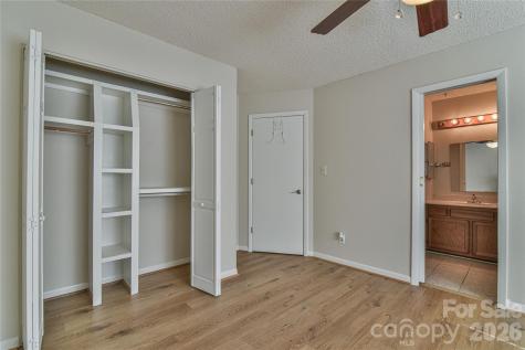 63 Hollybrook Drive Asheville NC 28803