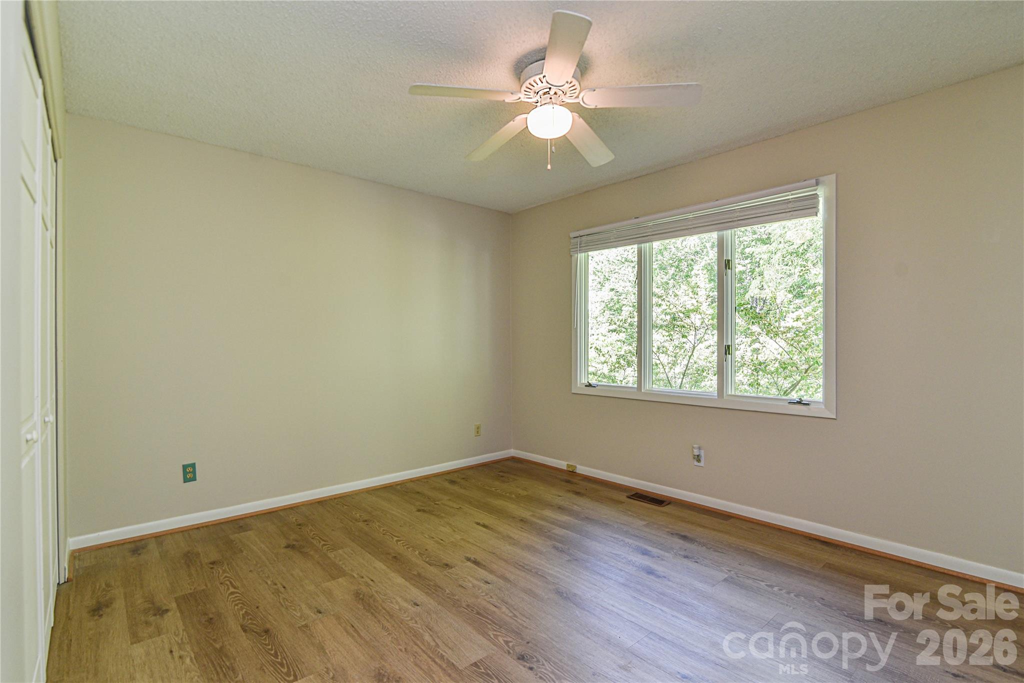 63 Hollybrook Drive Asheville NC 28803