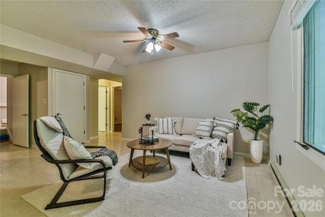 63 Hollybrook Drive Asheville NC 28803