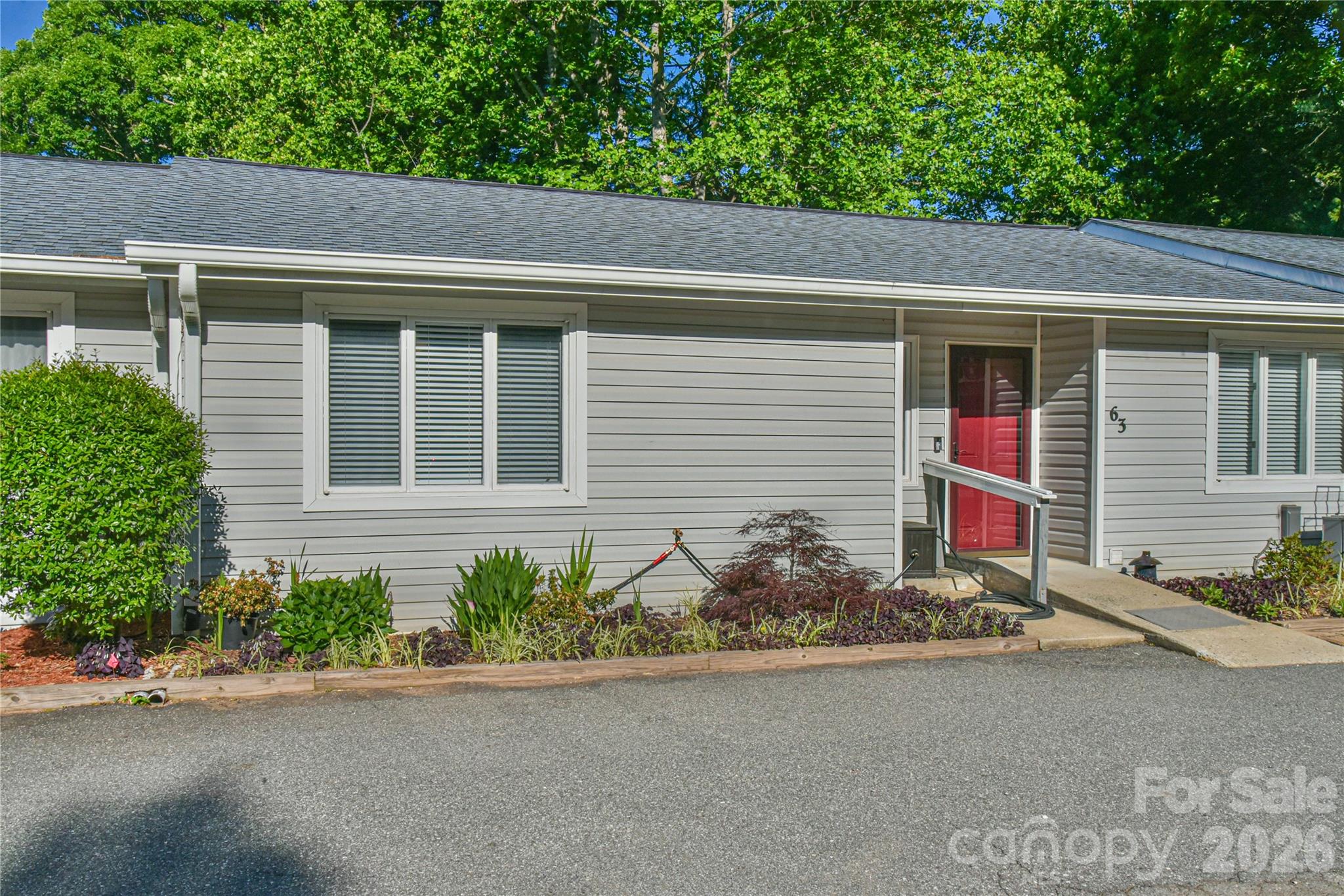 63 Hollybrook Drive Asheville NC 28803