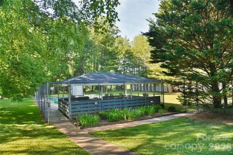 63 Hollybrook Drive Asheville NC 28803