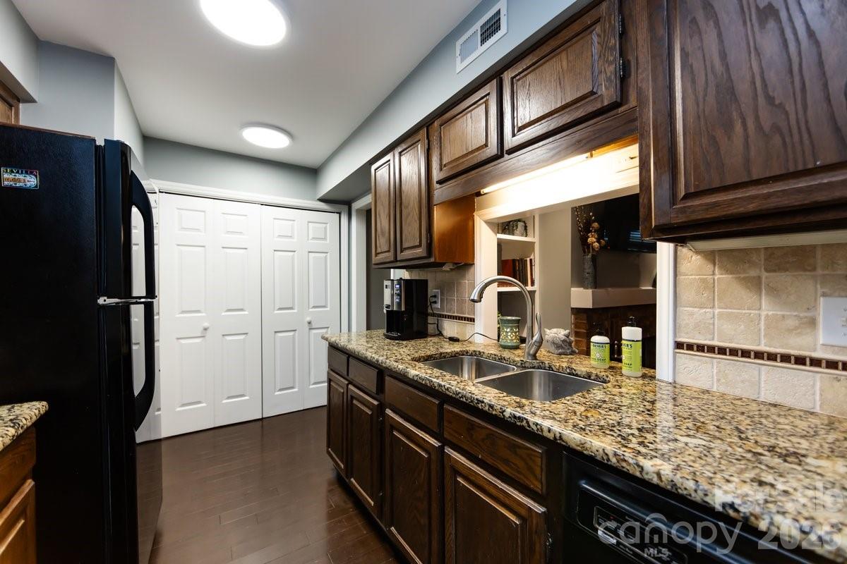 3929 Colony Crossing Drive Charlotte NC 28226