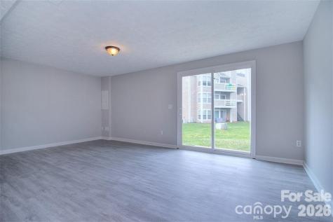 9632 Vinca Circle Charlotte NC 28213