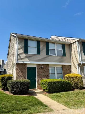 9632 Vinca Circle Charlotte NC 28213