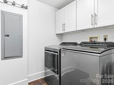 21 Battery Park Avenue Asheville NC 28801