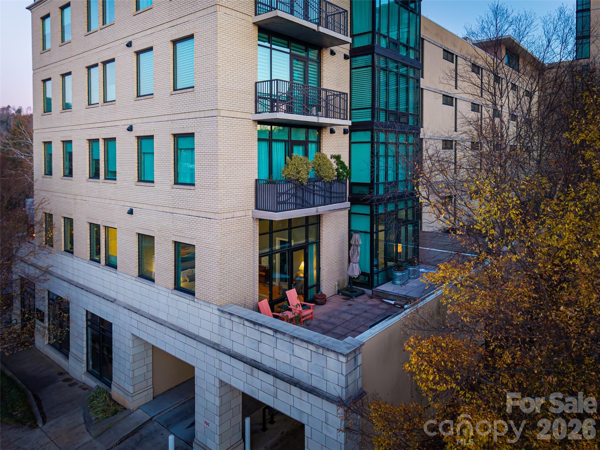 60 N Market Street Asheville NC 28801