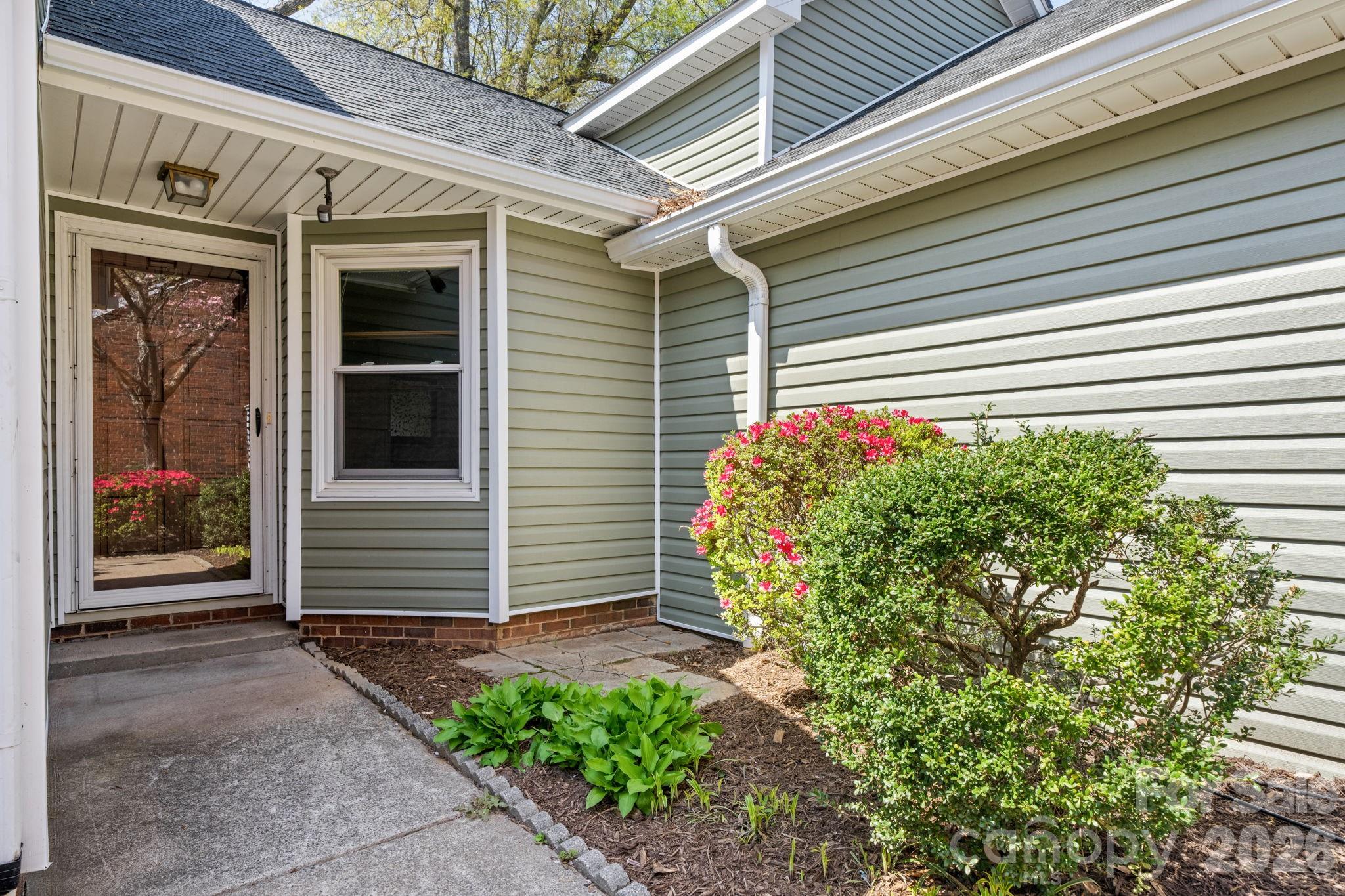 247 5th Avenue NE Hickory NC 28601