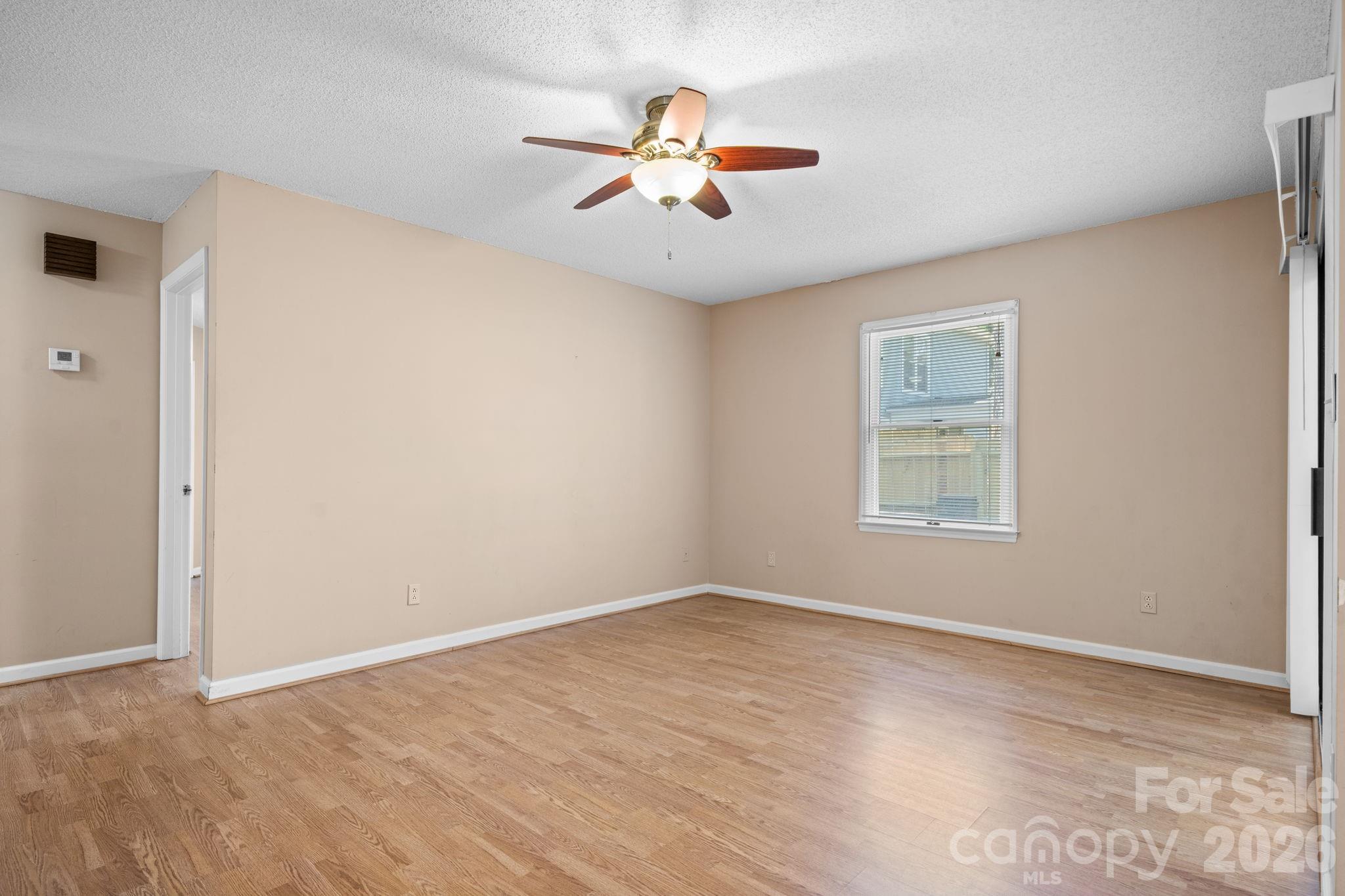 247 5th Avenue NE Hickory NC 28601