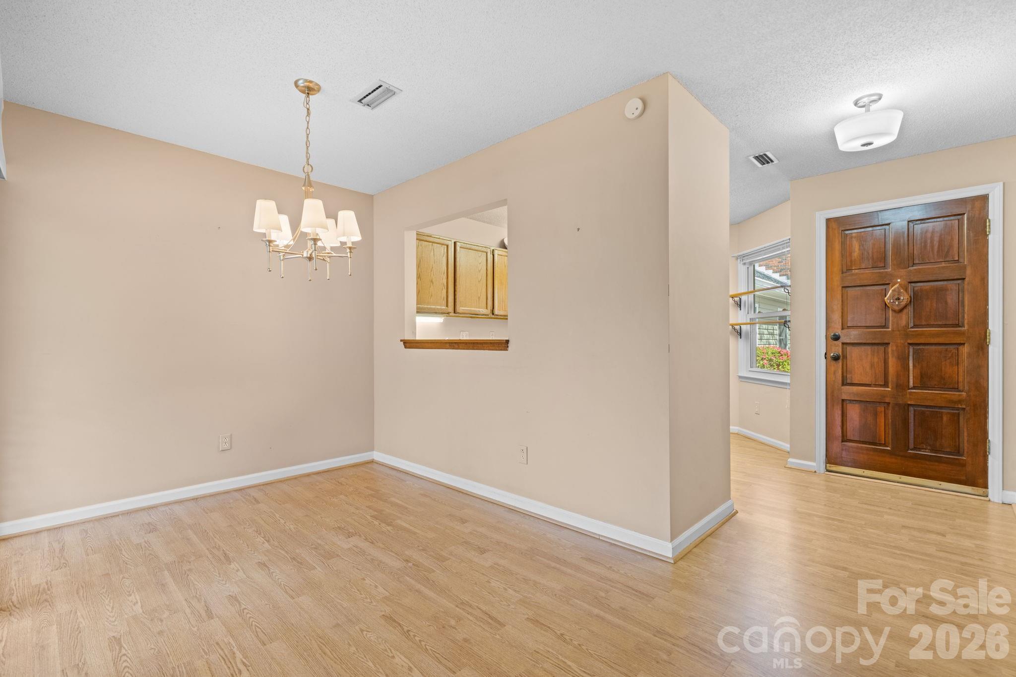 247 5th Avenue NE Hickory NC 28601