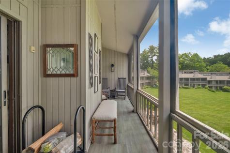 55 Toxaway Shores Lake Toxaway NC 28747