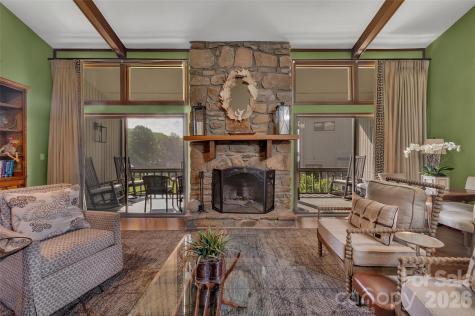 55 Toxaway Shores Lake Toxaway NC 28747