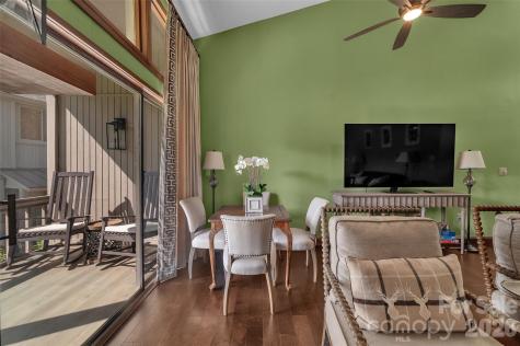 55 Toxaway Shores Lake Toxaway NC 28747
