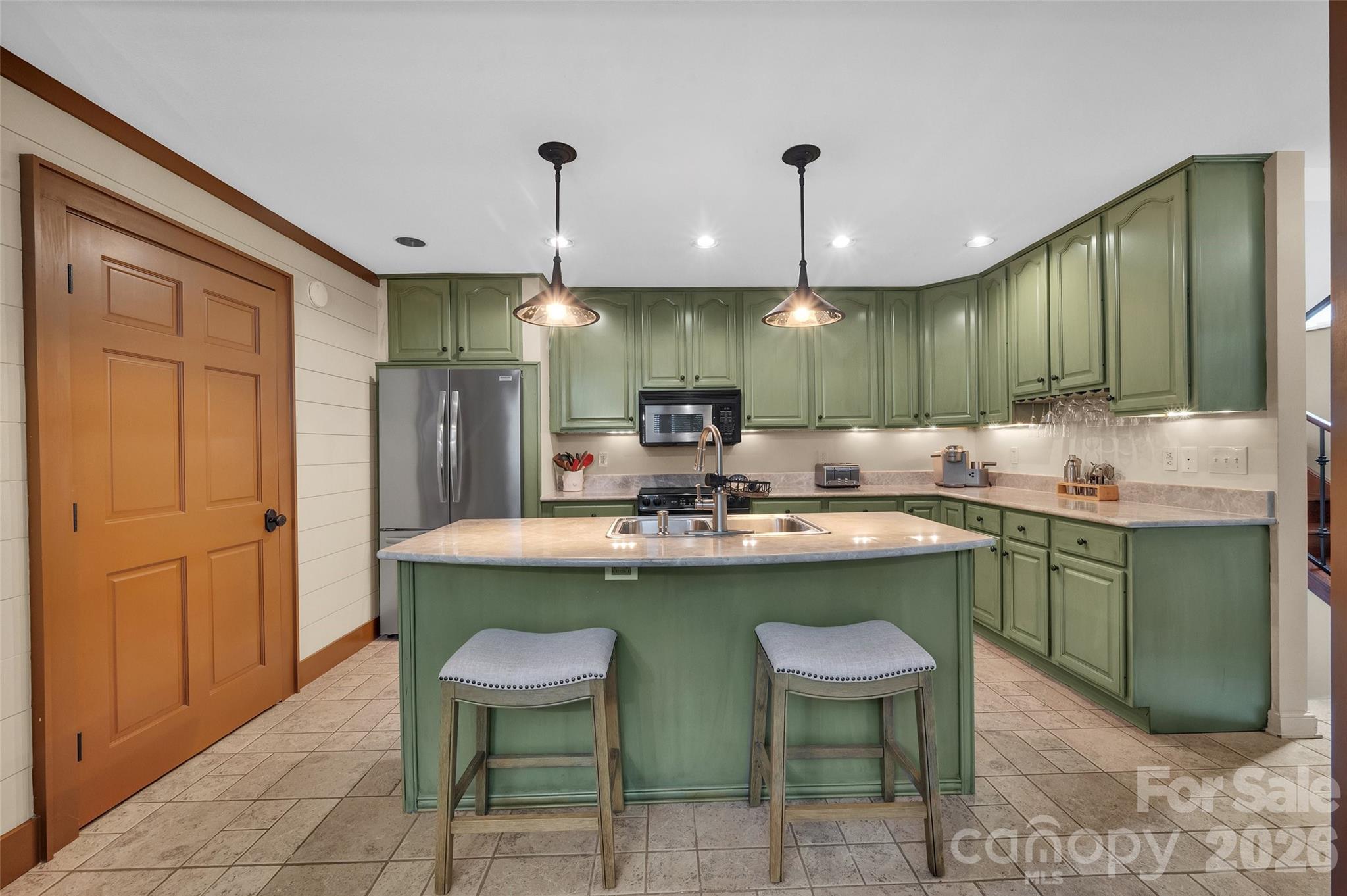 55 Toxaway Shores Lake Toxaway NC 28747