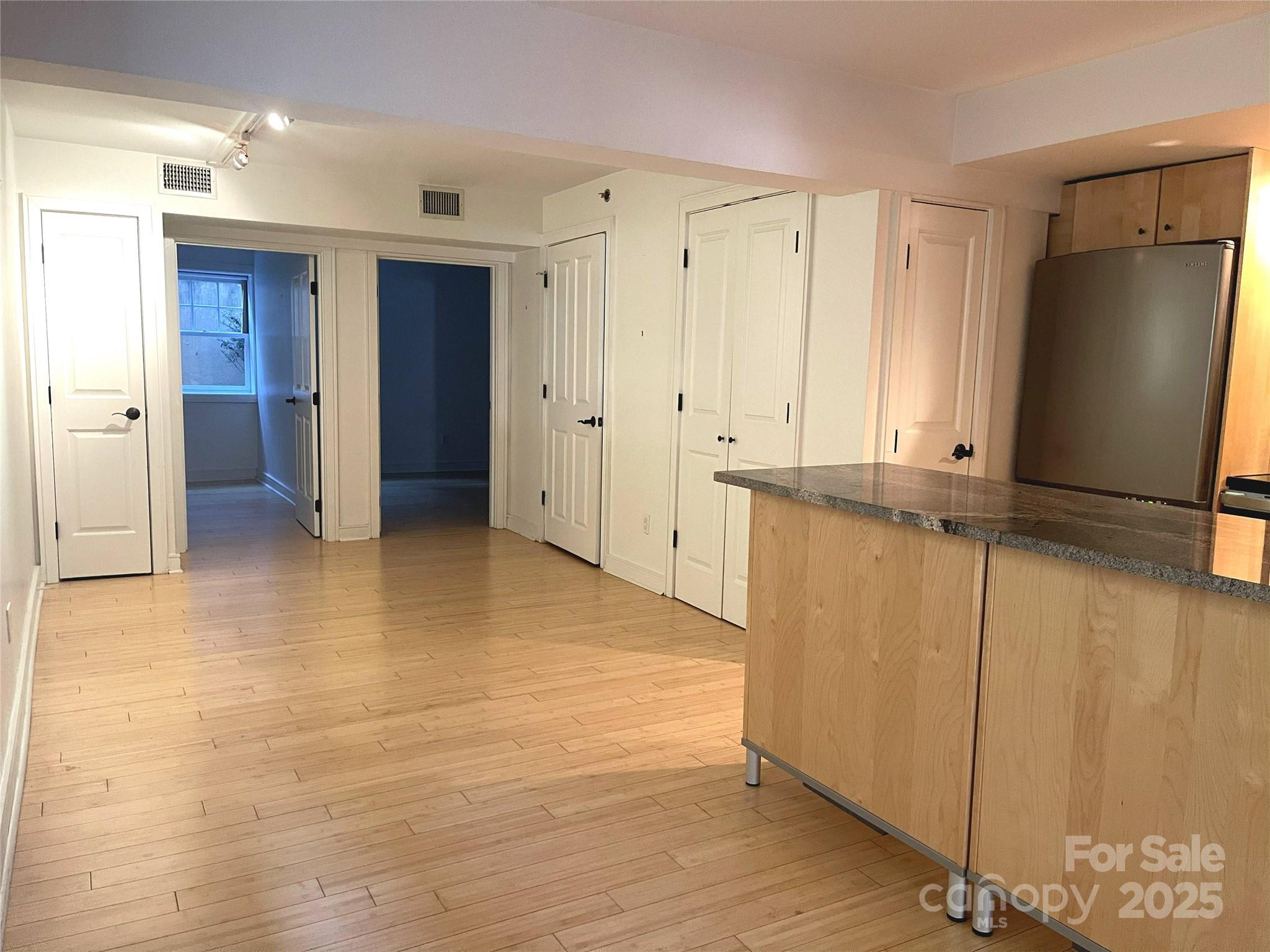 37 Hiawassee Street Asheville NC 28801