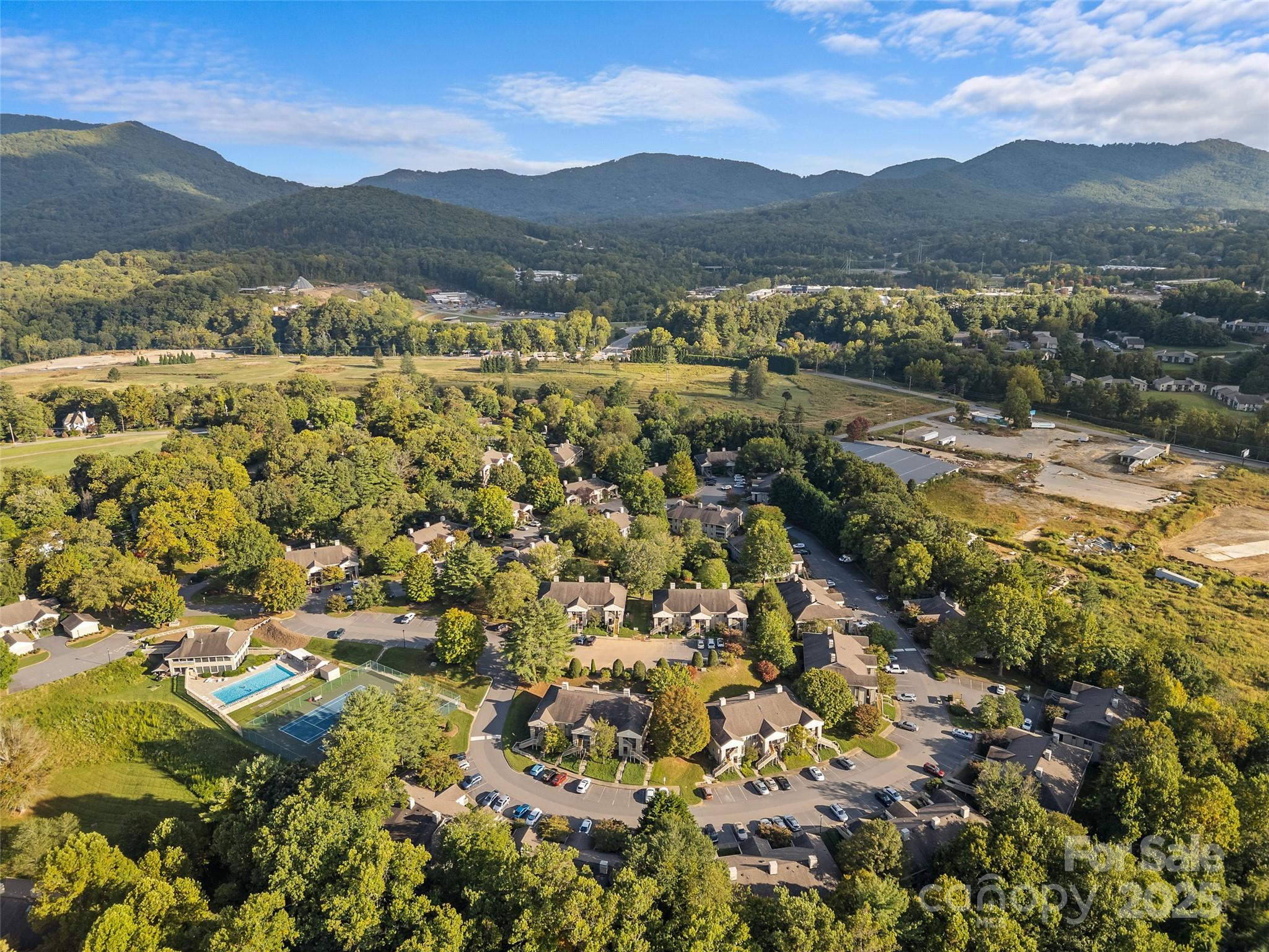 106 Abbey Circle Asheville NC 28805