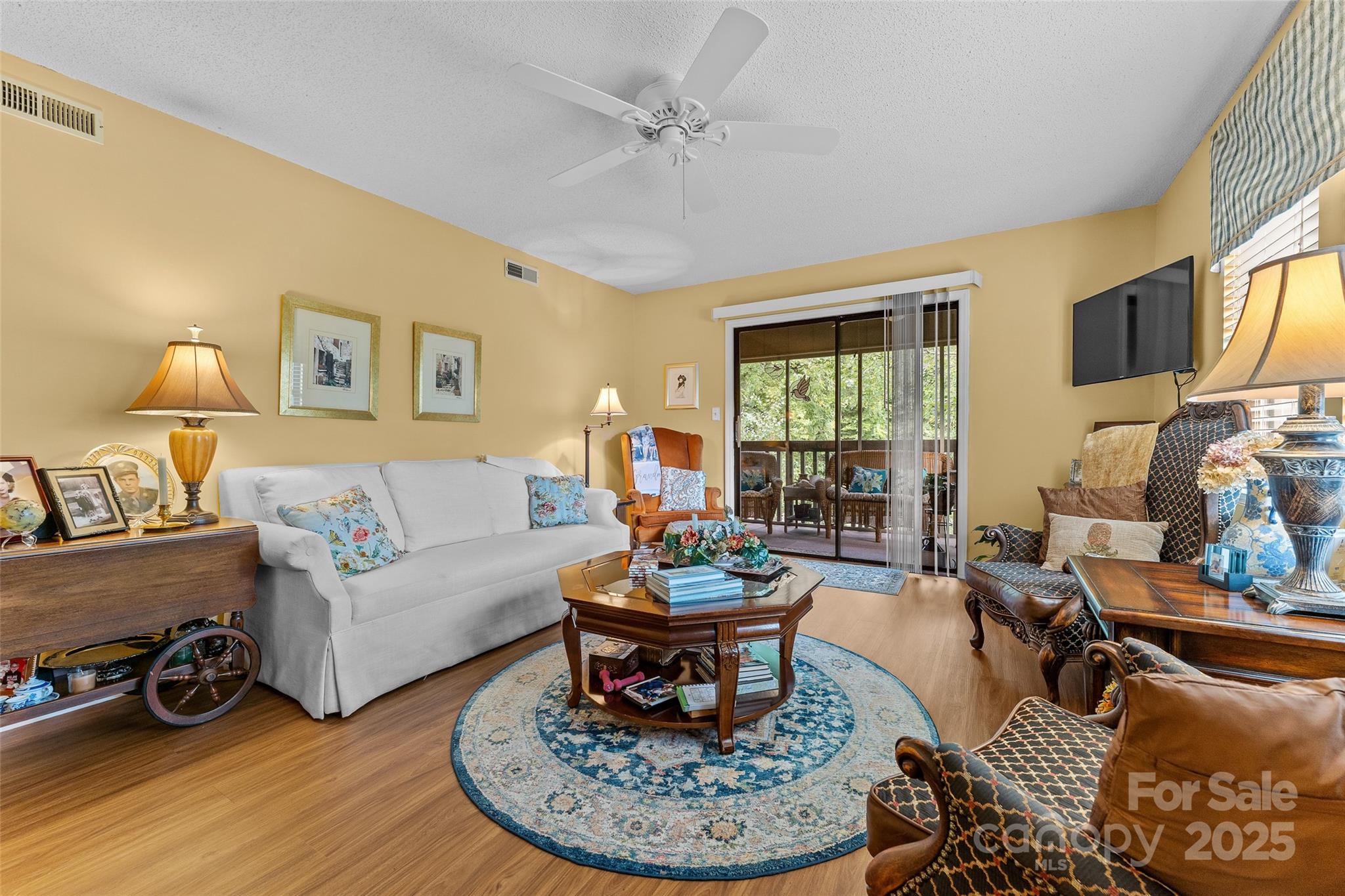 106 Abbey Circle Asheville NC 28805