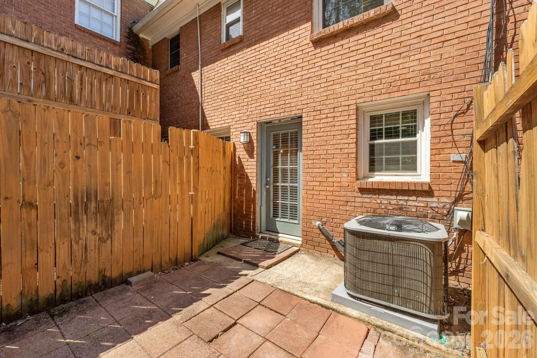 636 Chipley Avenue Charlotte NC 28205