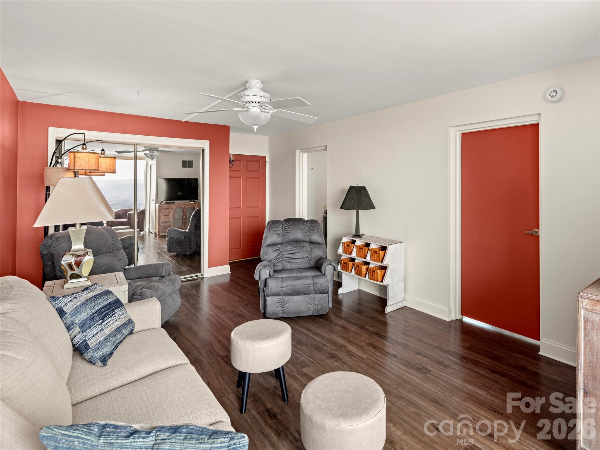 647 Town Mountain Road Asheville NC 28804