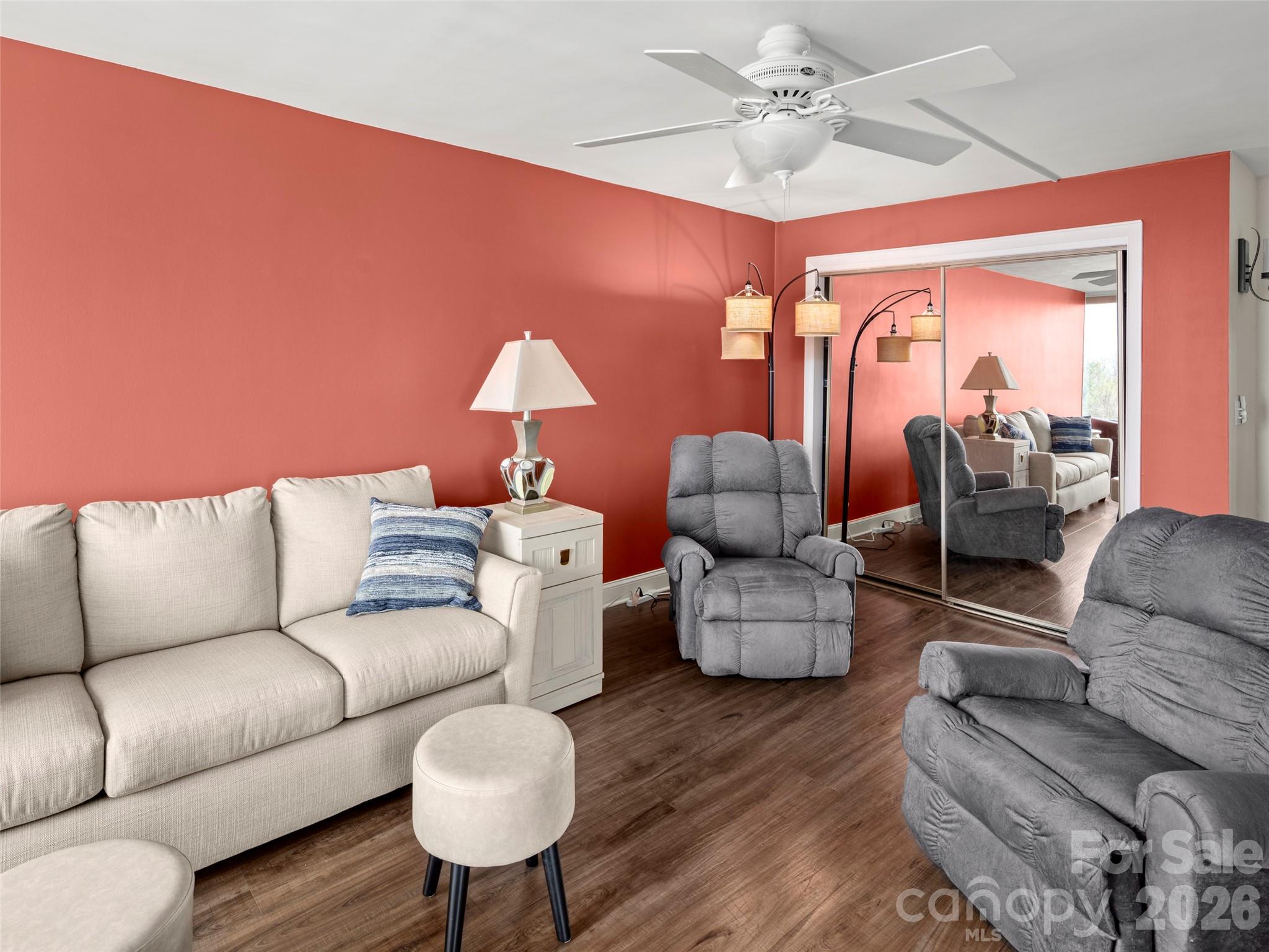 647 Town Mountain Road Asheville NC 28804