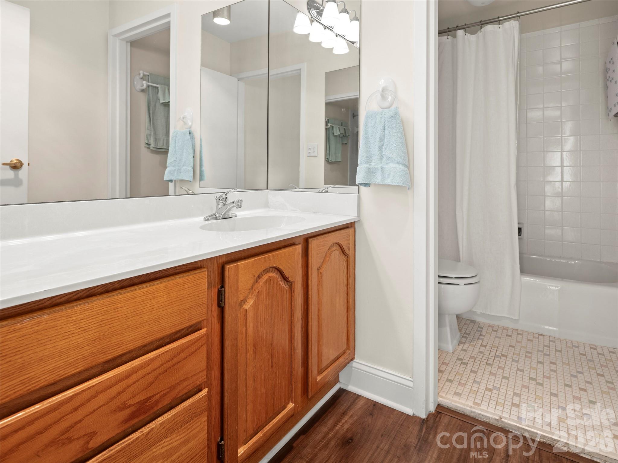 647 Town Mountain Road Asheville NC 28804