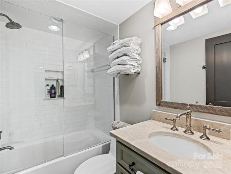 64 Toxaway Shores Drive Lake Toxaway NC 28747