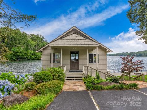 64 Toxaway Shores Drive Lake Toxaway NC 28747