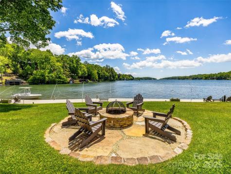 64 Toxaway Shores Drive Lake Toxaway NC 28747