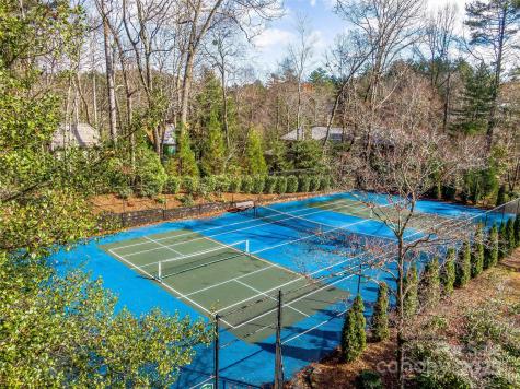 64 Toxaway Shores Drive Lake Toxaway NC 28747