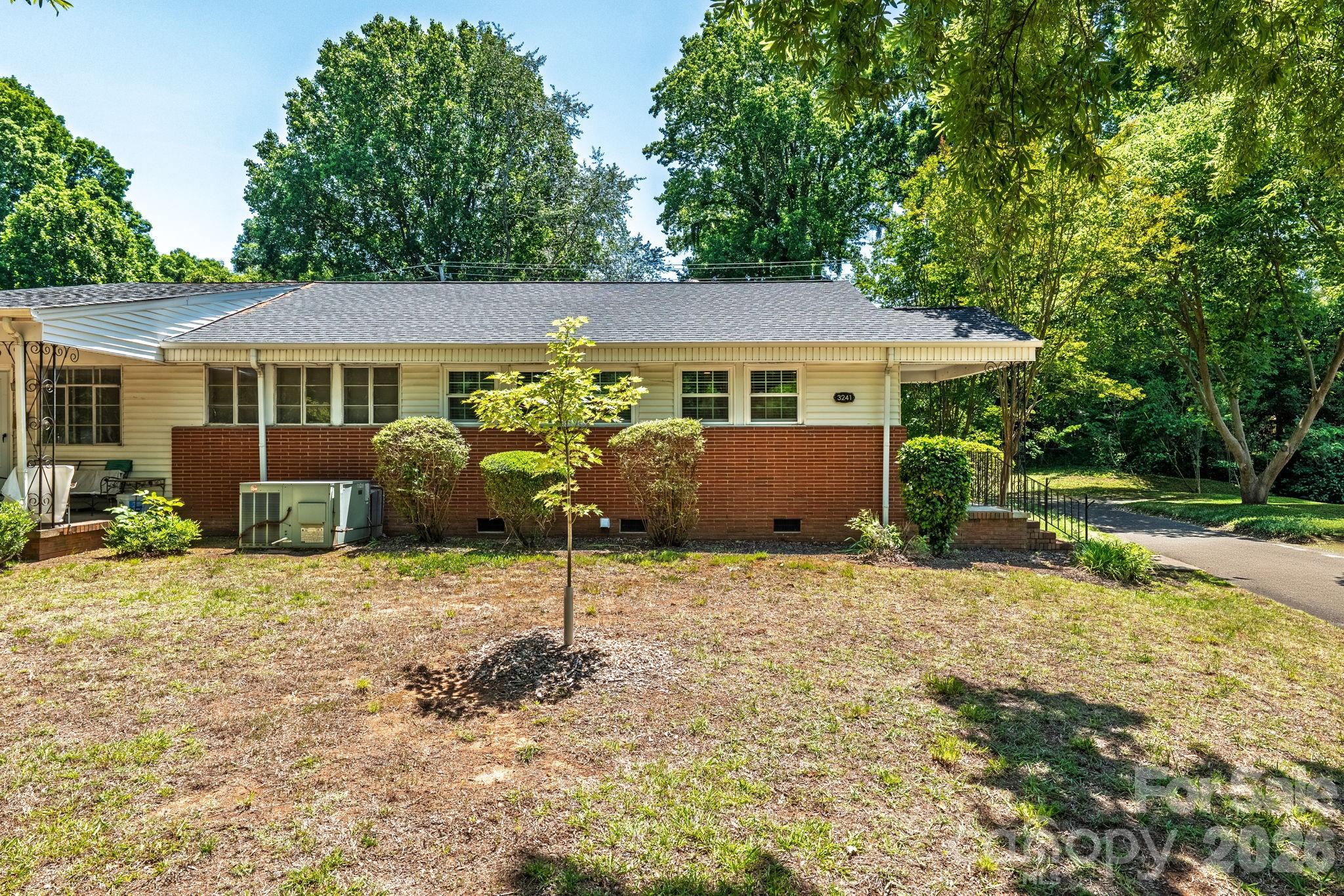 3241 Minnesota Road Charlotte NC 28208
