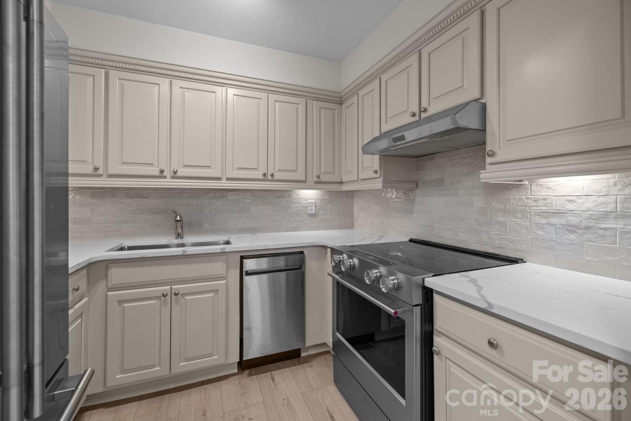 2503 Roswell Avenue Charlotte NC 28209