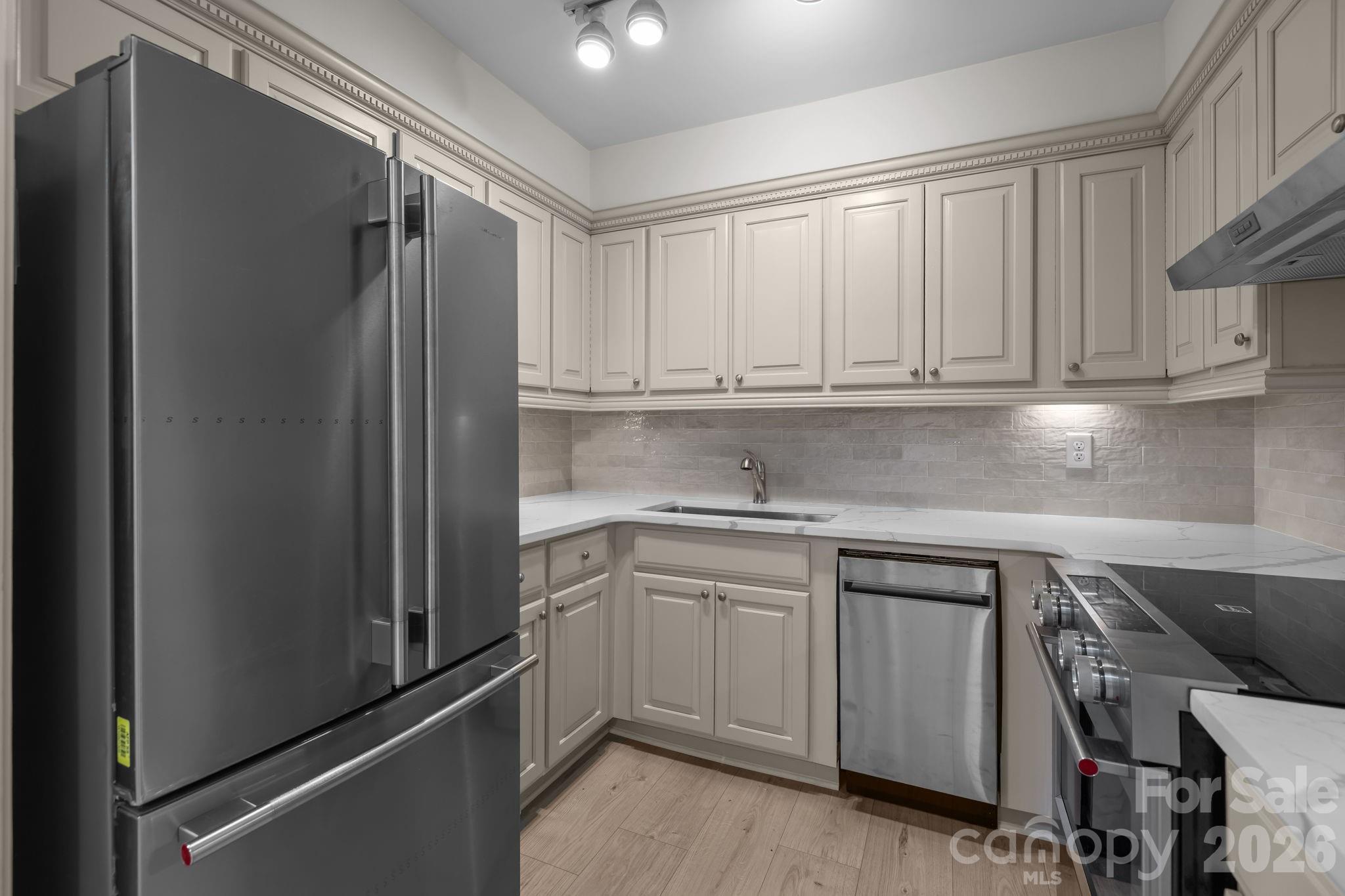 2503 Roswell Avenue Charlotte NC 28209