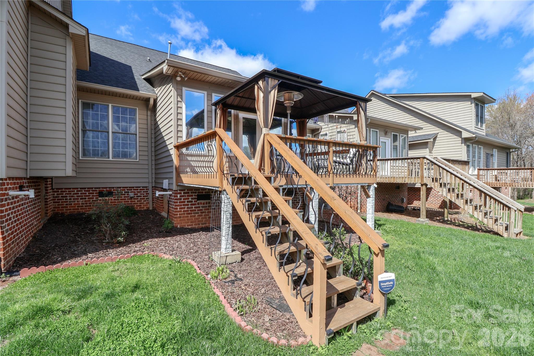 1530 Forest Park Drive Statesville NC 28677