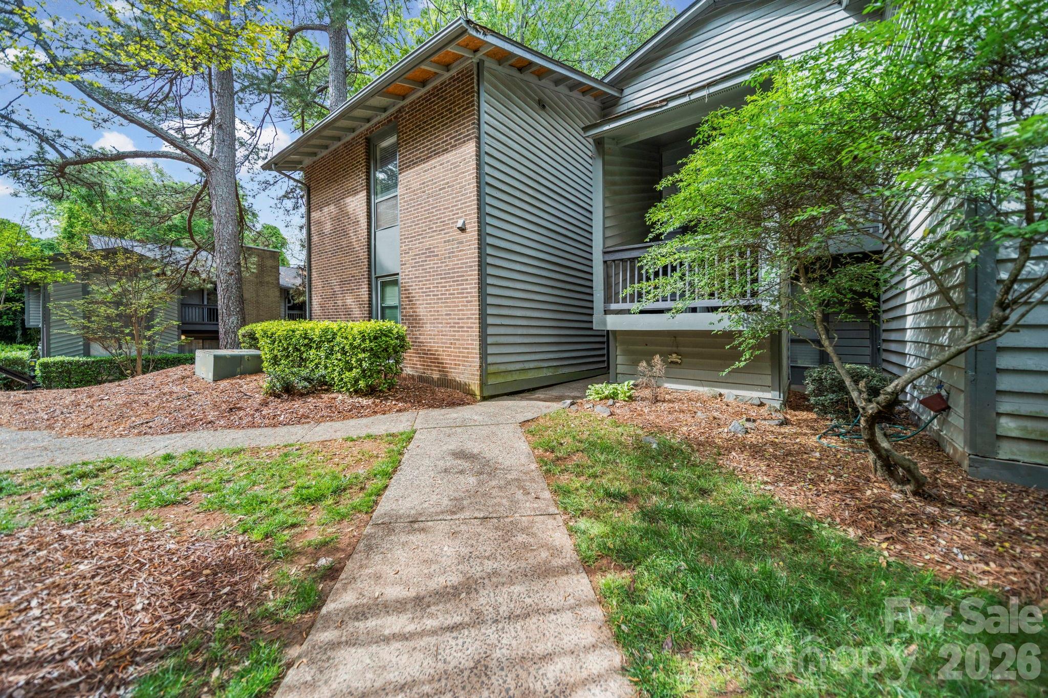 5026 Sardis Road Charlotte NC 28270