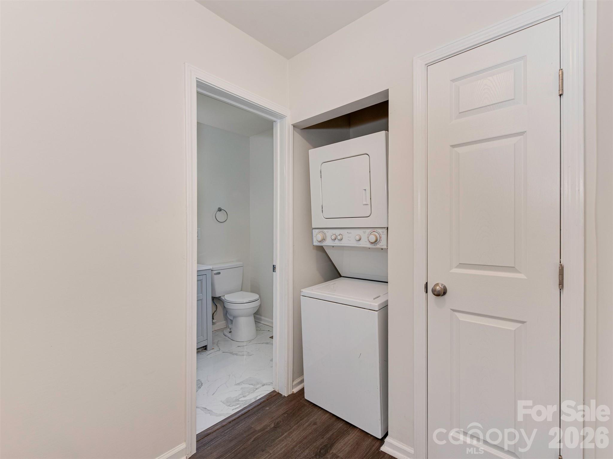 349 Wakefield Drive Charlotte NC 28209