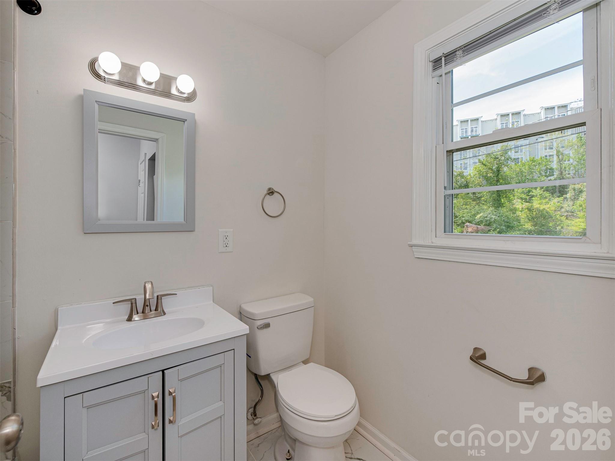 349 Wakefield Drive Charlotte NC 28209