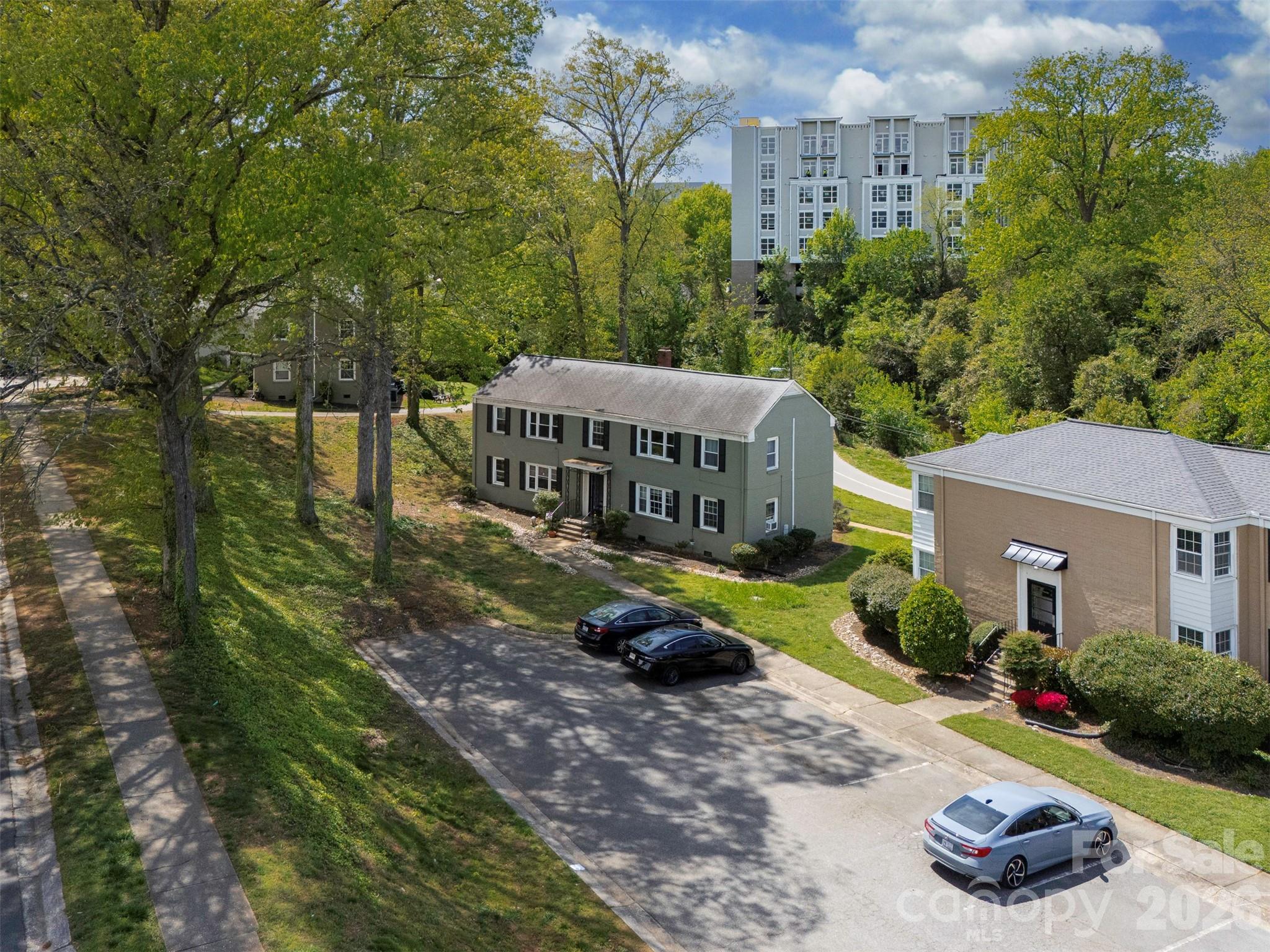 349 Wakefield Drive Charlotte NC 28209