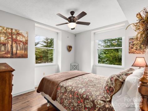 622 S Haywood Street Waynesville NC 28786