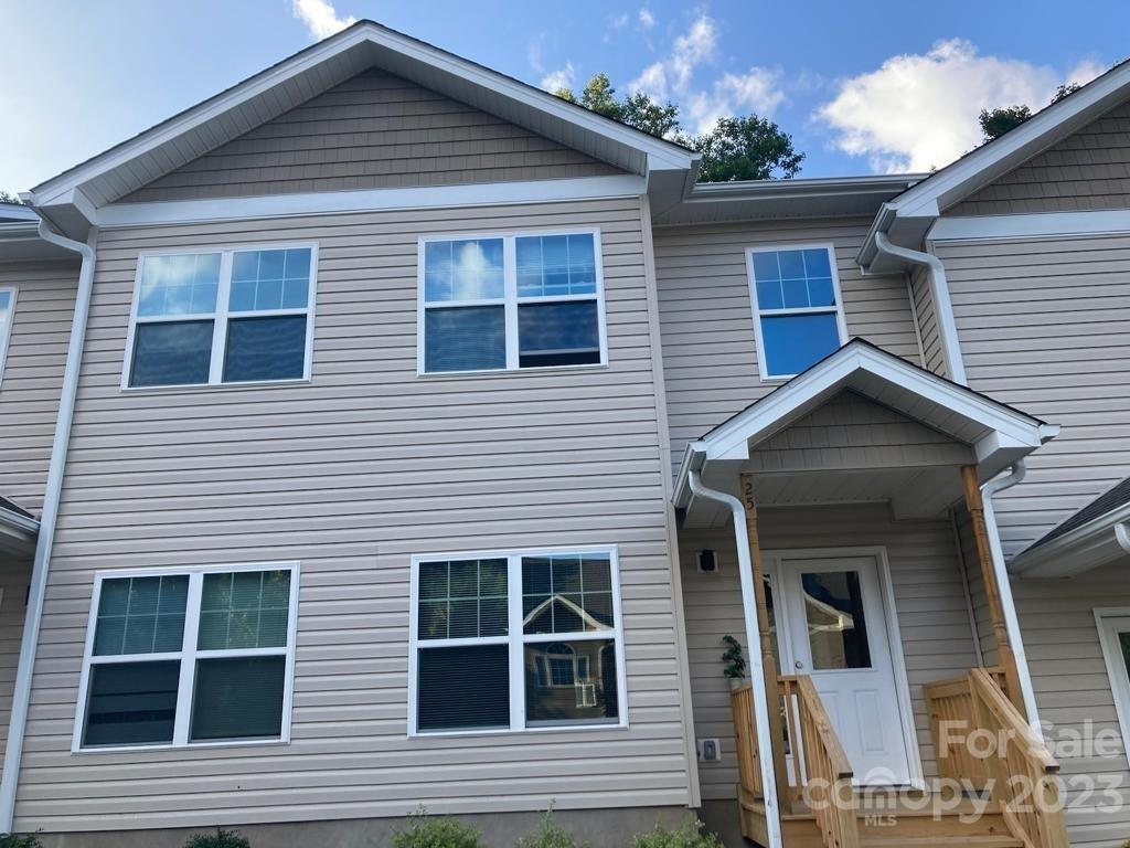 25 Cherry Laurel Lane Swannanoa NC 28778