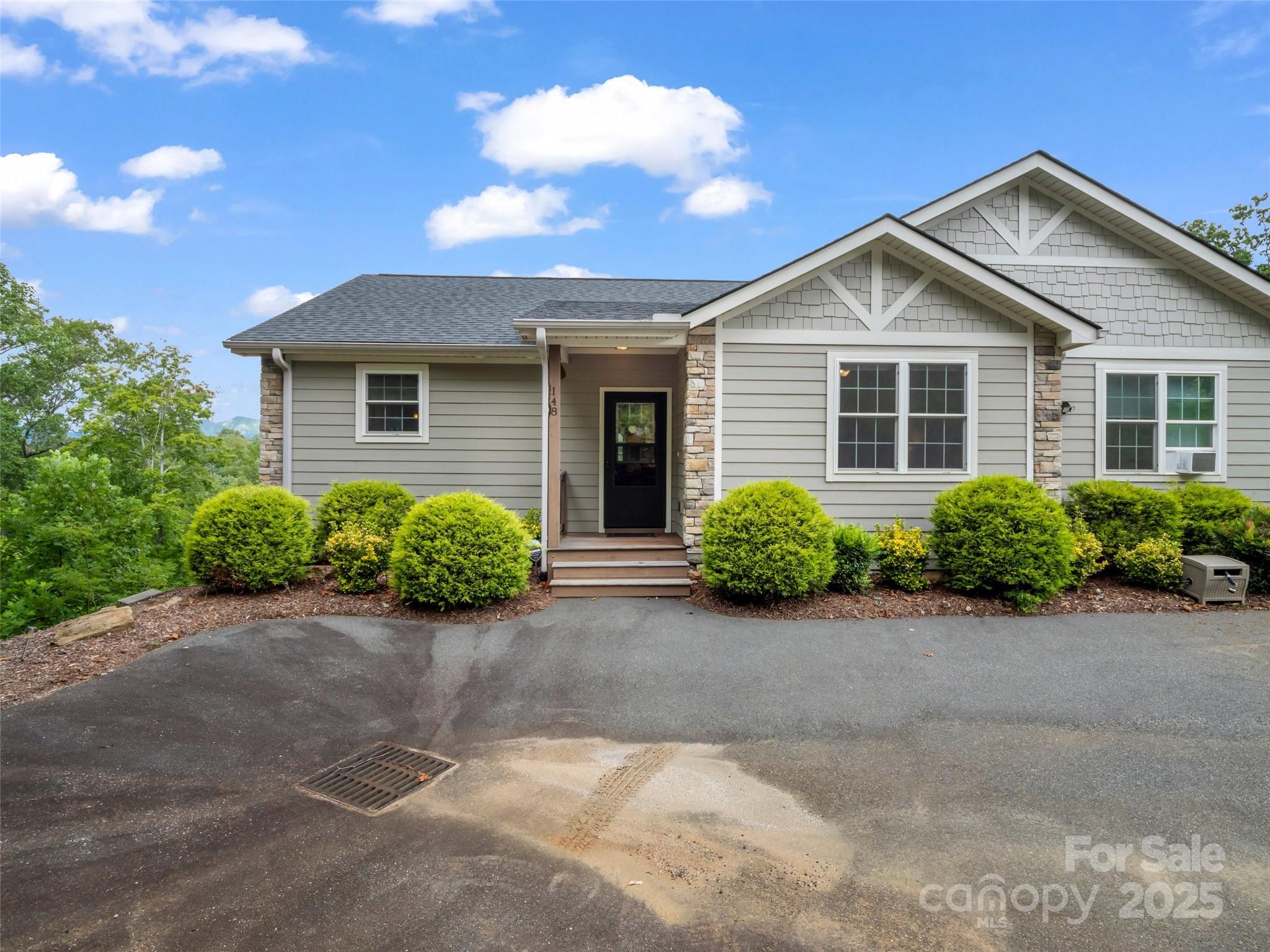 148 Red Hawk Knoll Lake Lure NC 28746