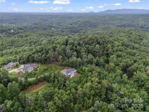 148 Red Hawk Knoll Lake Lure NC 28746