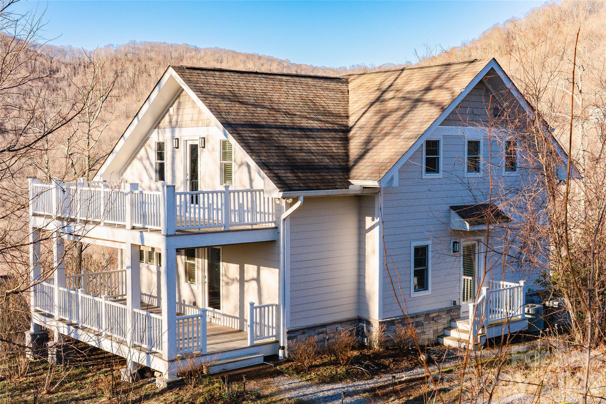 11 Lila Lane Clyde NC 28721