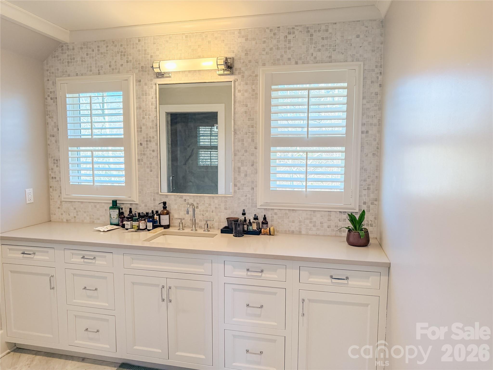 11 Lila Lane Clyde NC 28721