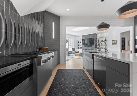 974 Queens Road Charlotte NC 28207