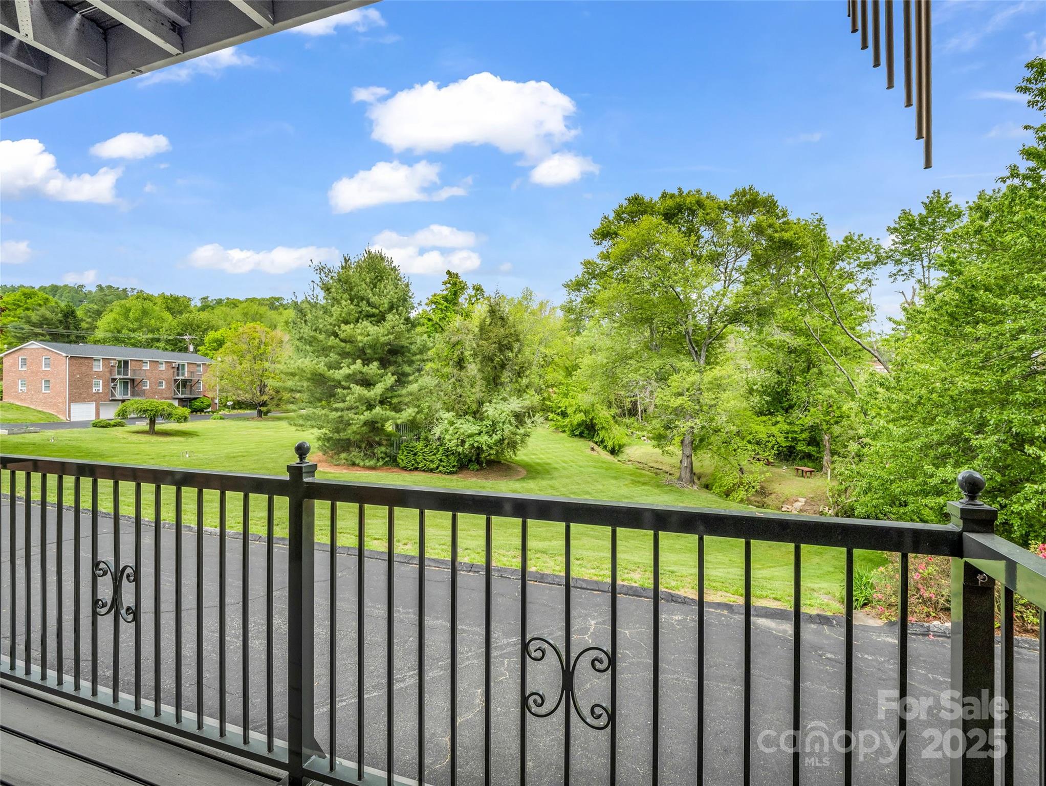 65 Brookside Drive Hendersonville NC 28792