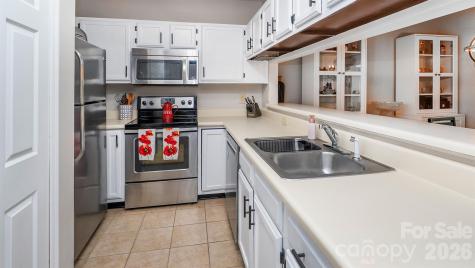 19823 Henderson Road Cornelius NC 28031