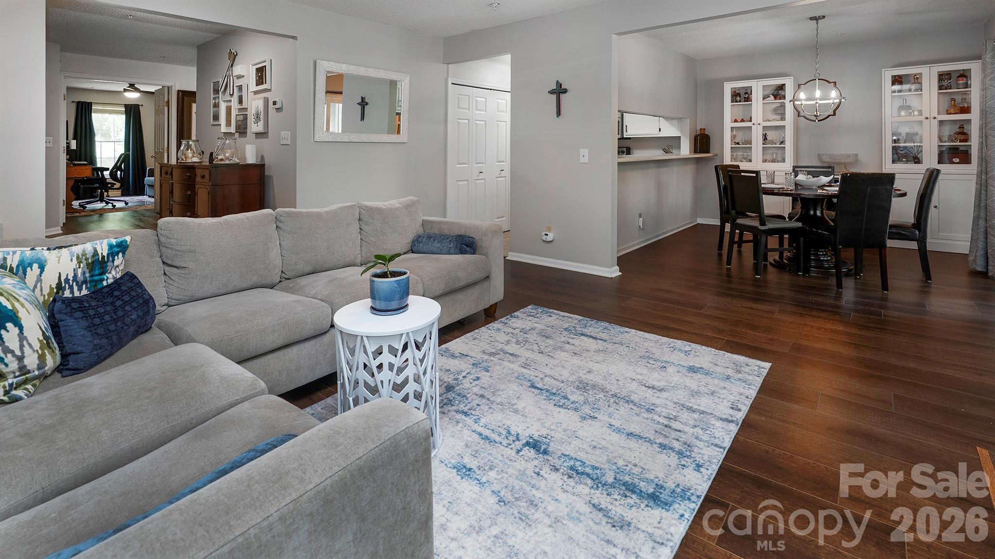 19823 Henderson Road Cornelius NC 28031