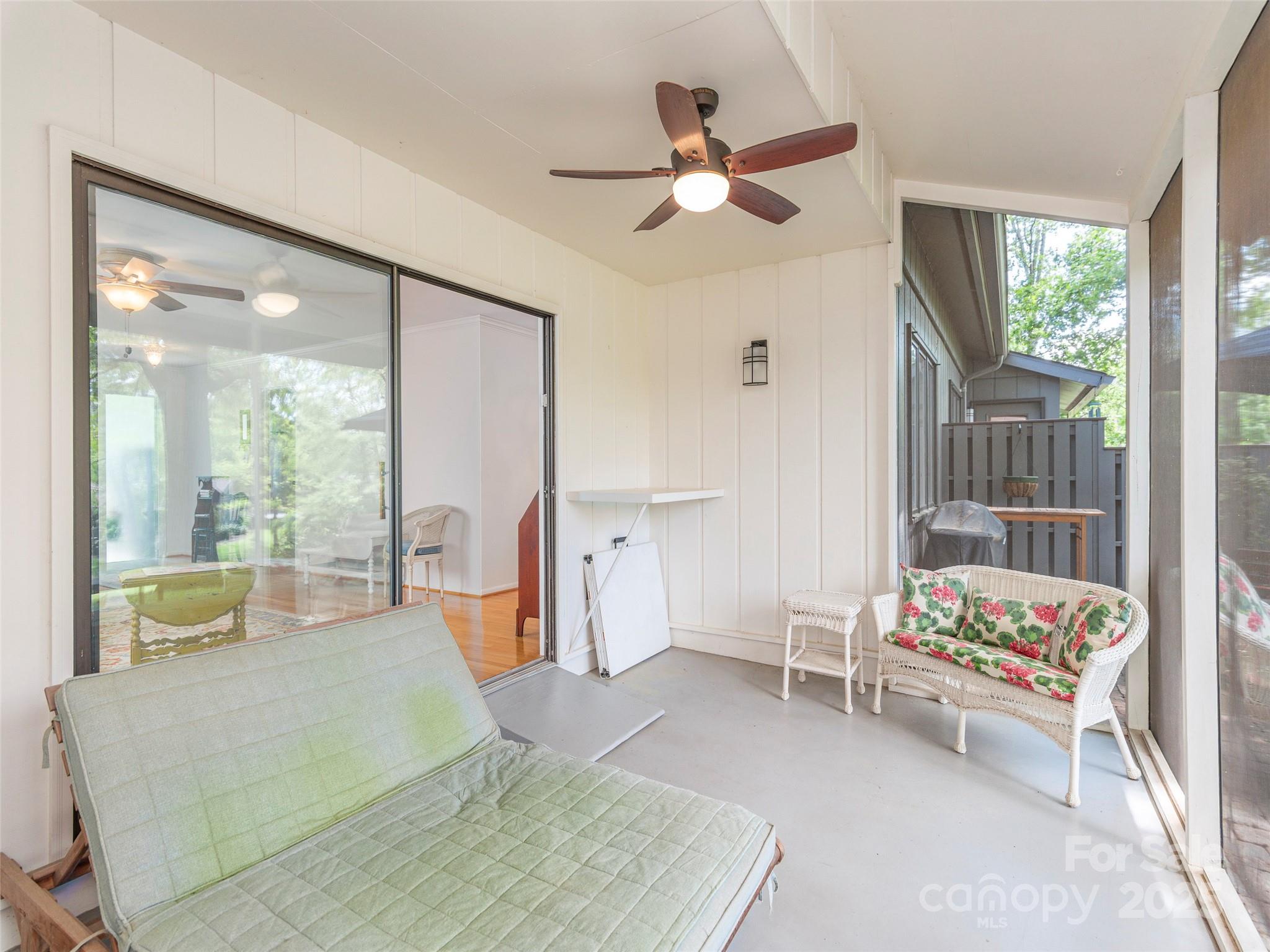 208 Crowfields Drive Asheville NC 28803